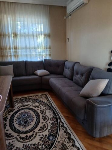 kunc divan uzlukleri: Künc divan, Yeni