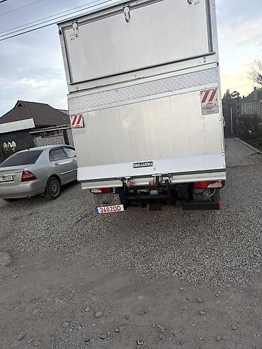 двери на сапок: Грузовик, Mercedes-Benz, Стандарт, 4 т, Б/у — 2