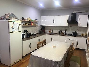 Продажа коттеджей и домов: Продаётся уютный 2‑х этажный дом с большим озеленённым двором на — 7