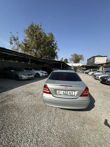 молдинги на пассат: Mercedes-Benz C-Class: 2003 г., 1.8 л, Автомат, Бензин, Седан