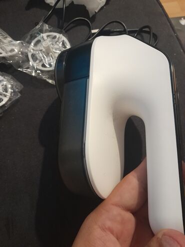 Ostali kućni aparati: Ефикасно и моћно: МИИТО електрични бријач за тканине опремљен мотором — 9