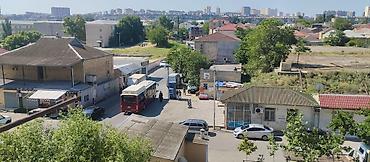 Коммерческая недвижимость: Binəqədi rayonu, Biləcəri qəsəbəsi, 5057/68 məhəllə. 9 mərtəbəli — 8