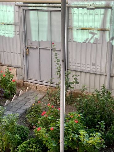 1 mertebeli 3 otaqli ev proyektleri: Bakı, Bakıxanov qəs., 3 otaqlı, Köhnə tikili, 90 kv. m