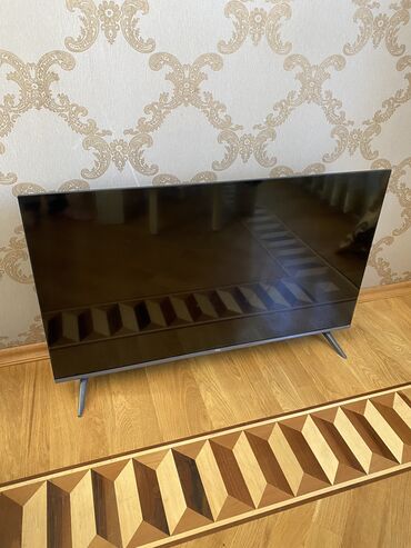 televizor gence: Televizor TCL Led