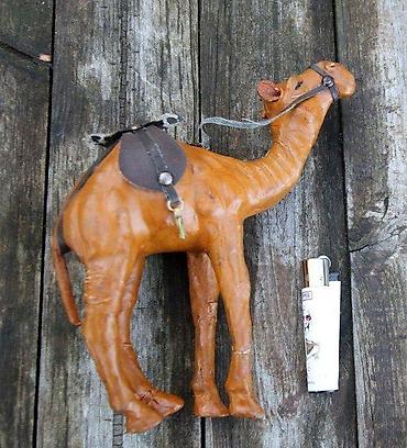 Figure: Vintage KOŽNA figura KAMILE. Handmade. ORIGINAL made in Egypt. Vintage — 4