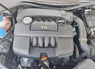 manuel auto: VOLKSWAGEN GOLF 5 - KOMPLETAN AUTO U DELOVIMA | Golf 5 delovi Ostali — 5