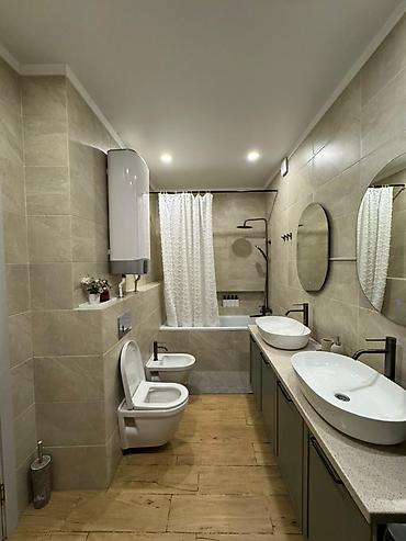 Продажа квартир: 5 и более комнат, 160 м², Индивидуалка, 3 этаж, Дизайнерский ремонт — 8