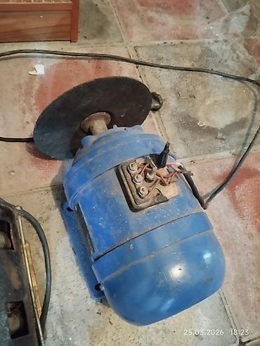 su nasosu satilir: Elektrik mühərriki 220Çexoslovakiya istehsalı — 4