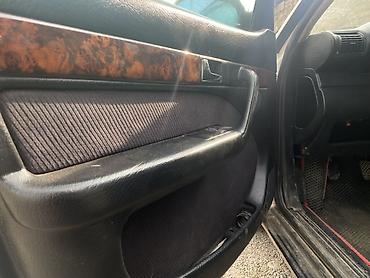 продажа авто ауди: Audi 100: 1992 г., 2.3 л, Механика, Бензин, Седан — 5