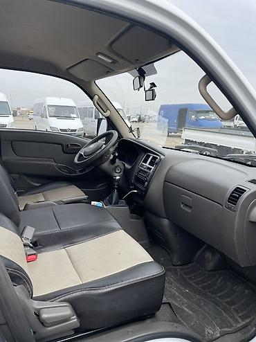 Легкий грузовой транспорт: Легкий грузовик, Hyundai — 8