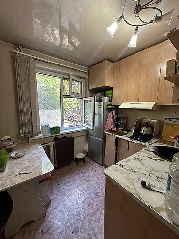 Продажа квартир: 3 комнаты, 58 м², 1 этаж, Старый ремонт — 3