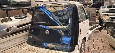 ист крыло: Дверь Комплект Nissan, Б/у, Оригинал — 2