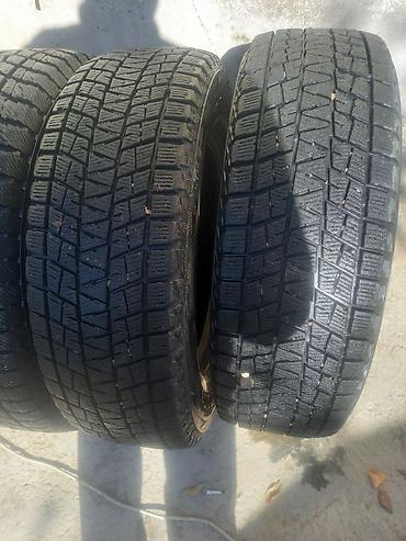 roewe rx5 2023: Комплект зимних шин Bridgestone Blizzak DM-V2 - Размер: 215/70 R16 — 3