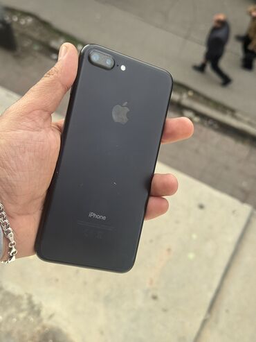 Apple iPhone: IPhone 7 Plus, 32 GB, Qara, Barmaq izi