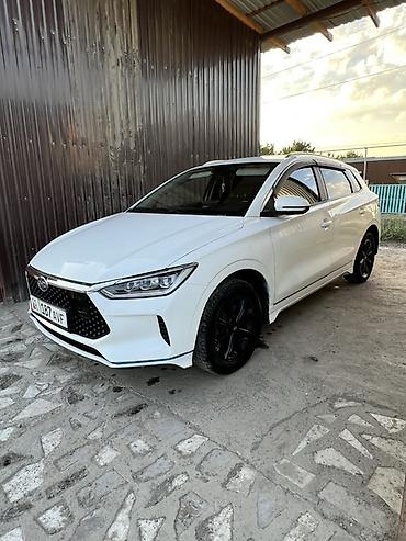byd e1: BYD E2: 2021 г., Электромобиль, Кроссовер — 2