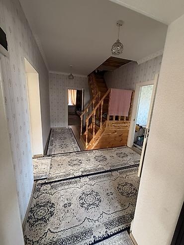 Продажа коттеджей и домов: Продается жилой дом с участком. - Дом капитальный, 1,5–2 этажа, фасад — 14