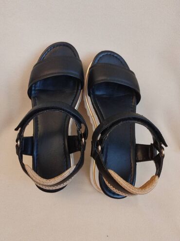 Sandale: Sandale, Guess, 36 — 6