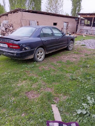 машина равон: Mitsubishi Galant: 1995 г., 1.8 л, Механика, Бензин, Седан