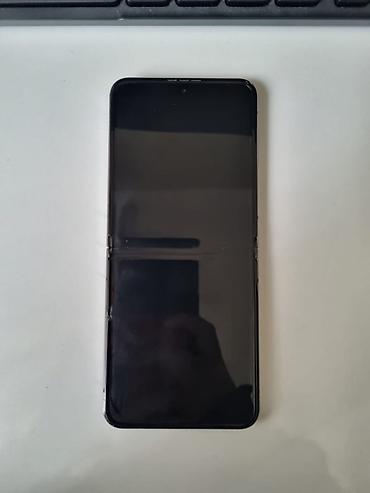 6 ekran: Samsung Galaxy Z Flip 5, 256 GB, rəng - Boz, Barmaq izi, Face ID — 1