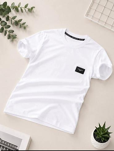 pull and bear kompleti: ☀️ LETO JE STIGLO — TVOJ NOVI FIT TE ČEKA 🔥 👕 Najjači modeli majica — 9