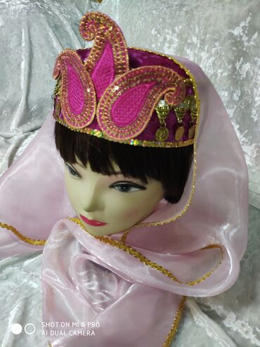 Baş geyimləri: Araxçınlar hər rəngdə. kirayəsi 5₼ — 7