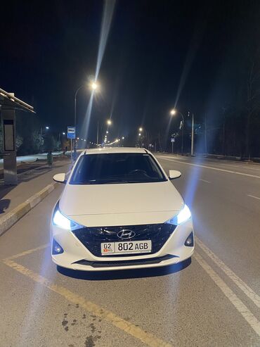 хундай солярис: Hyundai Solaris: 2022 г., 1.6 л, Типтроник, Бензин, Седан