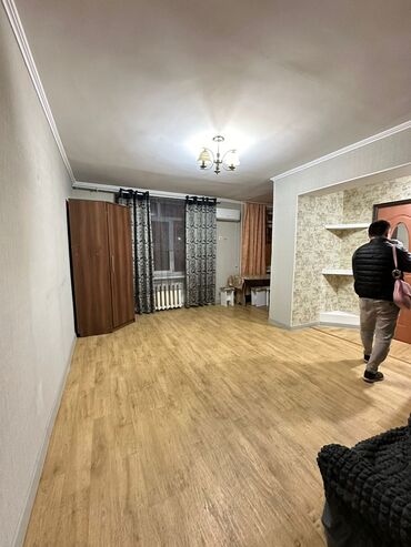 Долгосрочная аренда квартир: 1 комната, Собственник, Без подселения, С мебелью частично