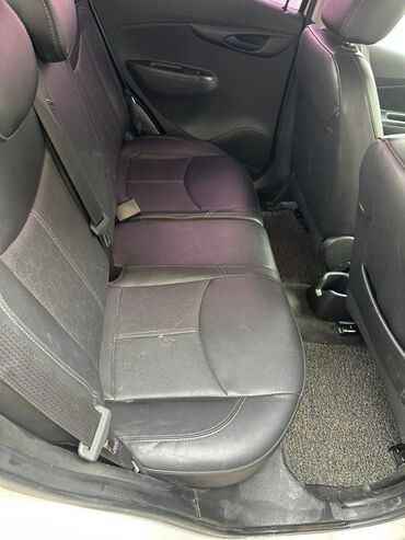 Chevrolet: Chevrolet Spark: 2017 г., 1 л, Вариатор, Бензин, Хэтчбэк — 7