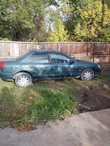 Ford: Ford Mondeo: 1999 г., 1.8 л, Механика, Бензин, Седан