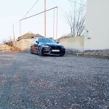 BMW: BMW 5 series: 2 l | 2014 il Sedan — 34