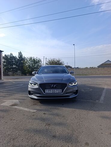 Hyundai: Hyundai Grandeur sedan - Korpus: Boz rəng, dinamik və axıcı sedan — 7