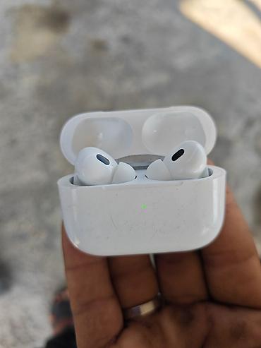 iphone 11 pro max dubai: Apple AirPods Pro (MagSafe şarj qutusu ilə) - Aktiv Səsboğma (ANC) və — 2