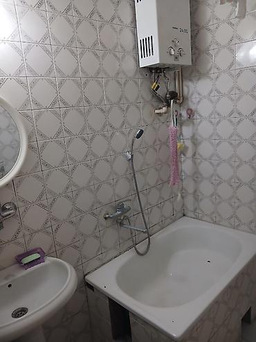 studio menziller: Bakı, 3-cü mikrorayon, 2 otaqlı, Köhnə tikili, m. Memar Əcəmi, 45 kv. m — 6