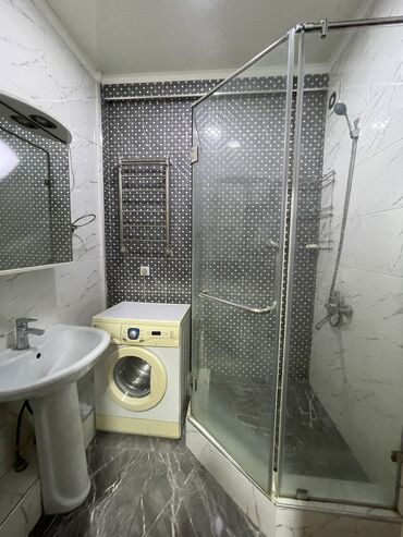 Посуточная аренда квартир: 1 комната, Душевая кабина, Постельное белье, Кондиционер — 5