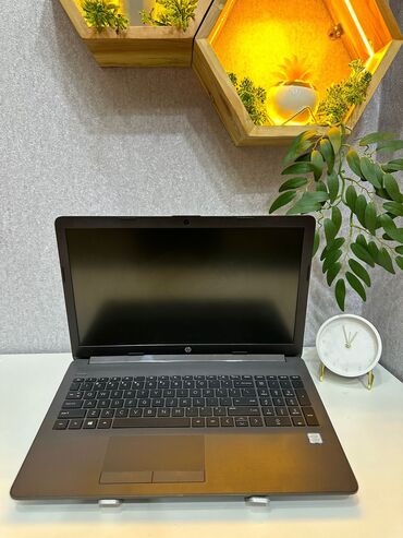 hard disk qiymətləri: HP 15.6 ", Intel Core i5, 256 GB