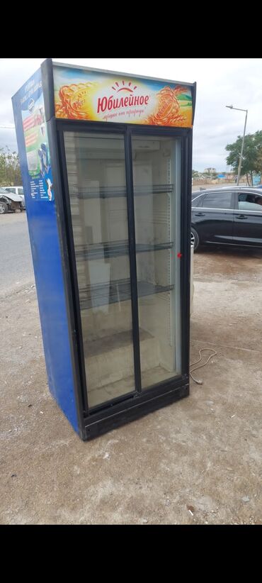Кассовое оборудование: Vitrin soyuducu prablemsiz tecili satilir 590 manat unv Emircan