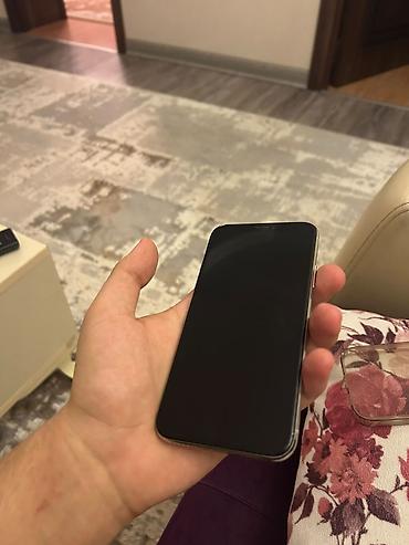 ucuz iphone 16 pro max: IPhone X, 64 GB, Gümüşü, Face ID — 4