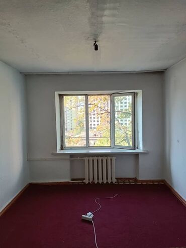 сдаю квартиру гостиничного типа в бишкеке: 1 комната, 18 м², Общежитие и гостиничного типа, 5 этаж, Старый ремонт