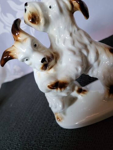 Figure: Figura, bоја - Šareno, Novo — 2