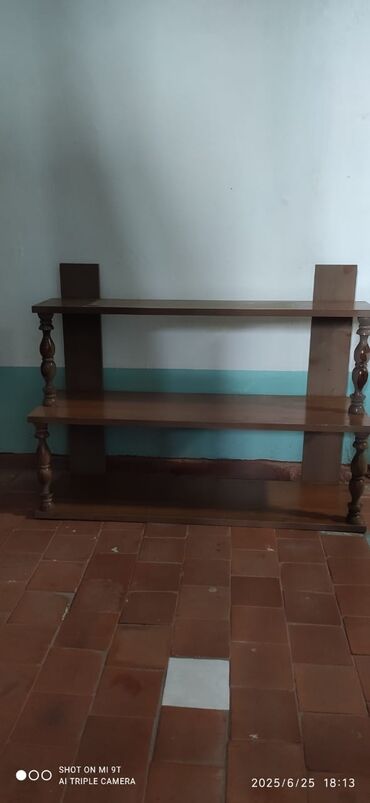 Спальные гарнитуры: Продаю 1) Кровать 2спальн.,с настенными прикраватными полками — 12