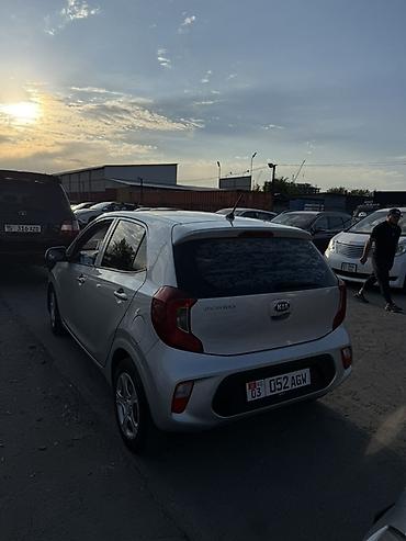 Транспорт: Kia Picanto: 2018 г., 1 л, Автомат, Бензин, Хэтчбэк — 6