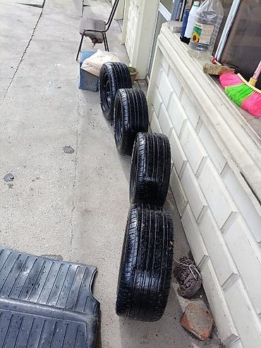 Təkərlər: Şin Roadstone 215 / 50 / R 13 — 10