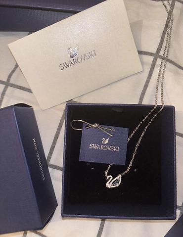 swarovski boyunbagi: Boyunbağı, Swarovski — 2