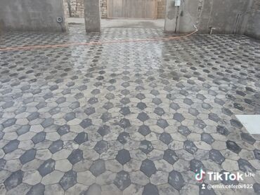 Tamet: Tamet döşəmə xidməti – dekorativ beton/daş təməli ilə həyət və giriş — 30