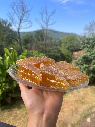 Təbii baldır (Zaqatala) birdəfə süzülmüş baldır ona görədə tərkibi