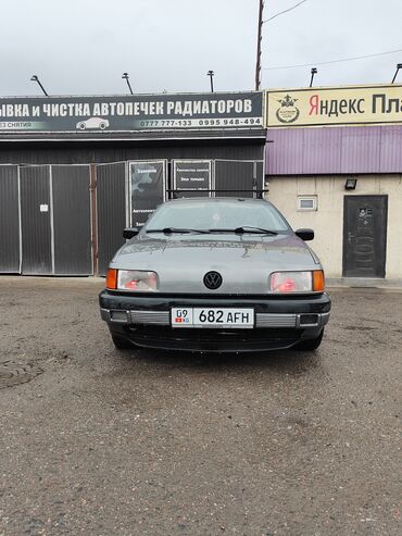 bmv samurai: Volkswagen Passat: 1992 г., 1.8 л, Механика, Бензин, Седан