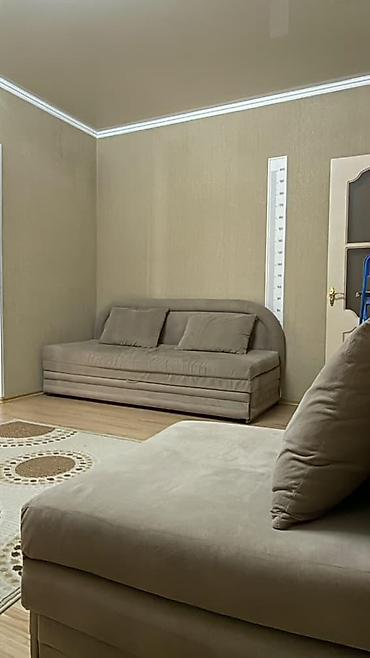 old бишкек: 4 комнаты, 75 м², Индивидуалка, 4 этаж, Свежий ремонт — 4