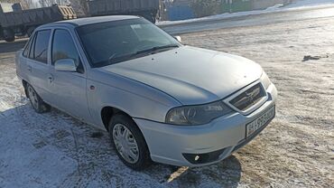 Daewoo: Daewoo Nexia: 2010 г., 1.6 л, Механика, Газ, Седан