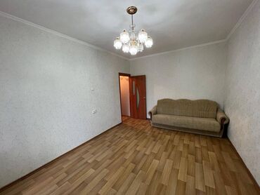 Продажа квартир: 1 комната, 33 м², 105 серия, 2 этаж, Евроремонт