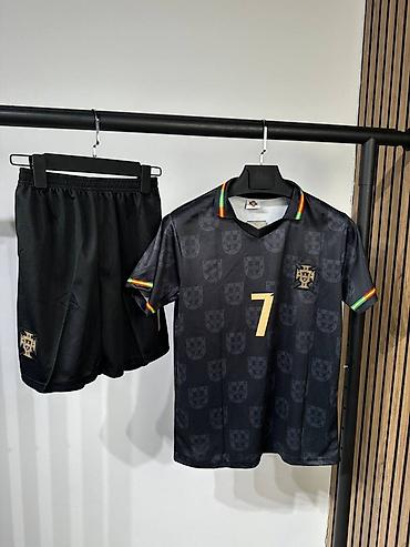 world cup: Футбольная форма в стиле сборной Португалии с именем Ronaldo и номером — 2